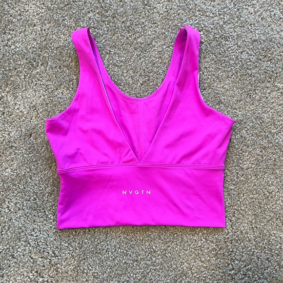 NVGTN sports bra/crop top - Picture 1 of 3